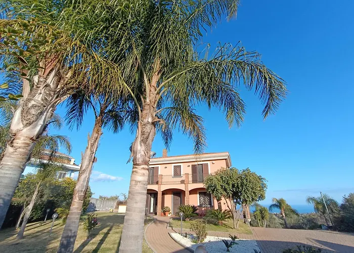Villa Feluchia Tra Il Mare E Il Vulcano