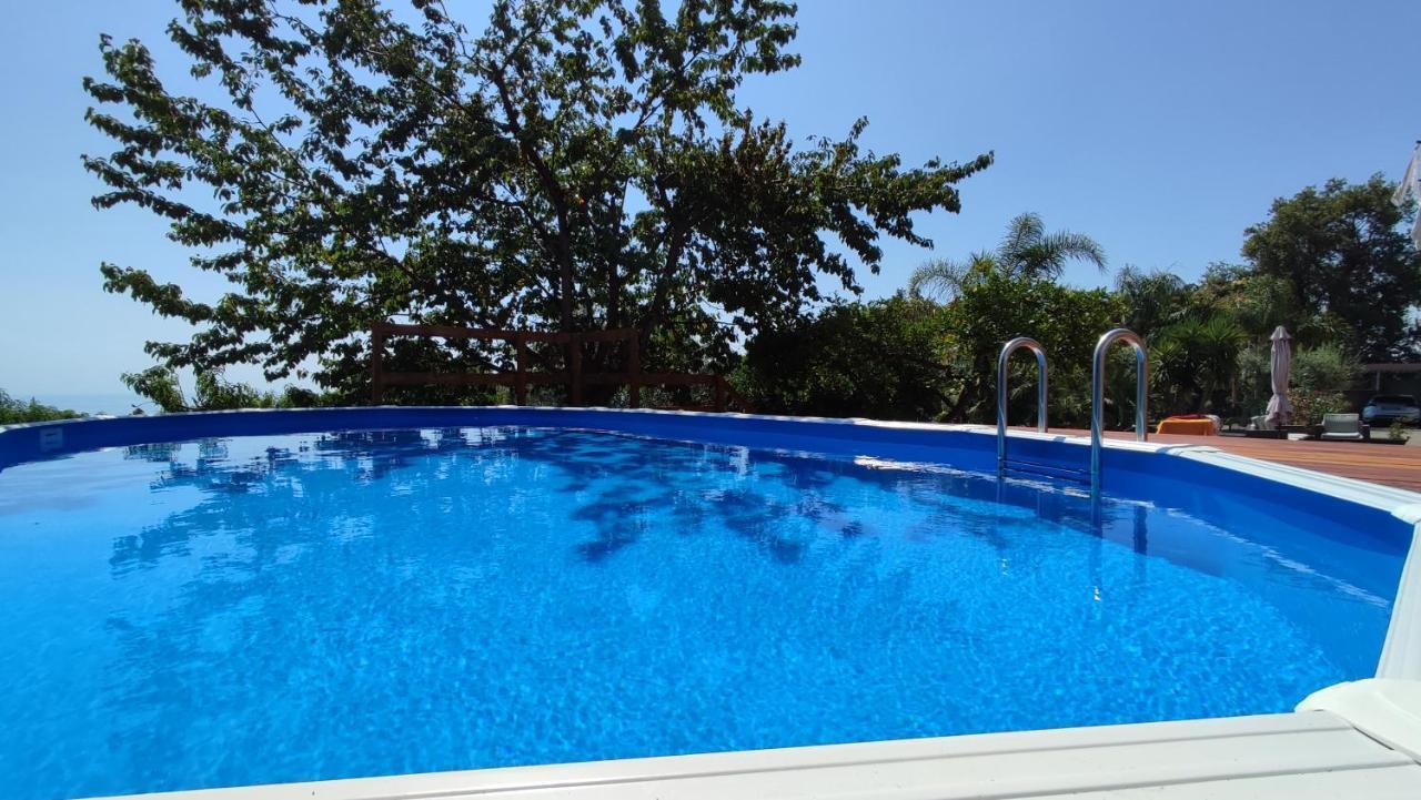 Frühstückspension Feluchia Tra Il Mare E Il Vulcano