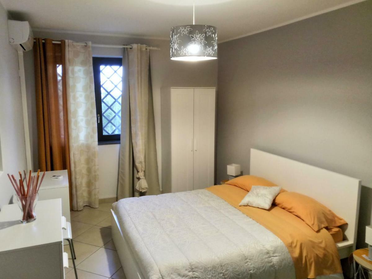 Feluchia Tra Il Mare E Il Vulcano Bed & Breakfast